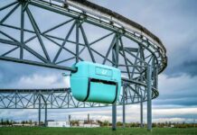 What is pad-way? Preparation for operation of pad-way that will carry 50,000 passengers in an hour